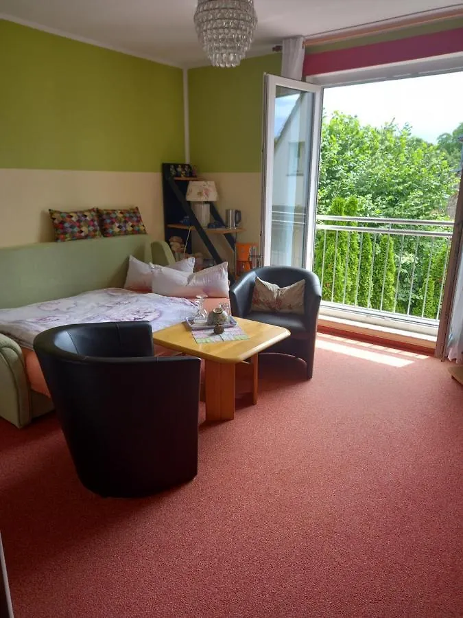 Huebsches Zimmer Nahe Ber Apartment Berlin
