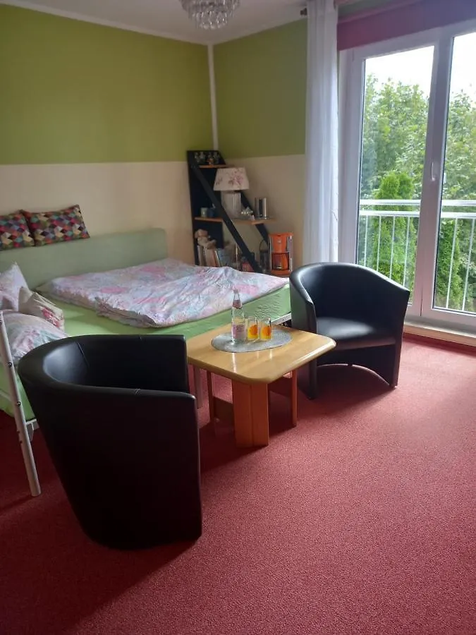 Huebsches Zimmer Nahe Ber Apartment Berlin Germany